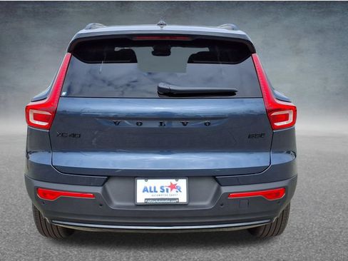 New 2026 Volvo XC40 B5 Ultra w/ Protection Package Premier AWD/4WD image 6