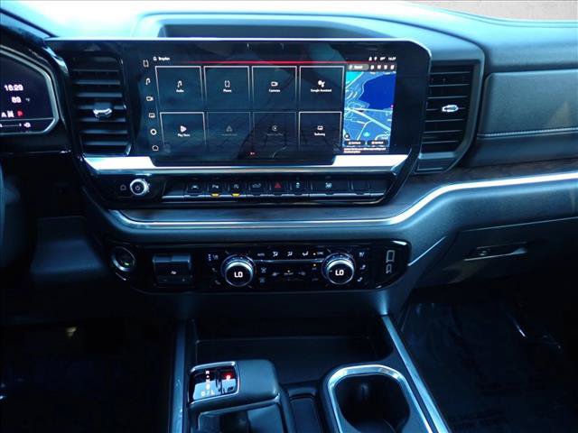 Used 2024 GMC Sierra 1500 SLT w/ SLT Premium Package AWD/4WD image 16
