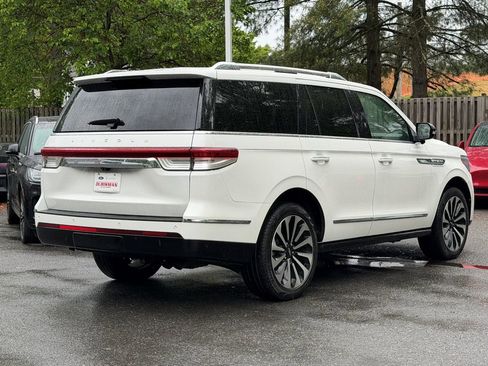 Certified 2024 Lincoln Navigator Reserve AWD/4WD image 7