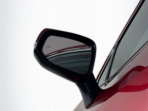 Certified 2022 Toyota RAV4 XLE image 5