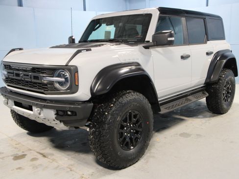 New 2026 Ford Bronco Raptor w/ Interior Carbon Fiber Pack image 22