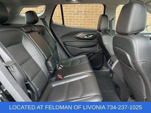 Certified 2024 GMC Terrain SLT image 25