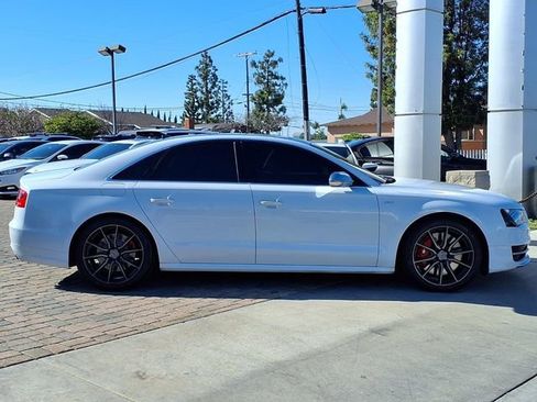 Used 2014 Audi S8 AWD/4WD image 5