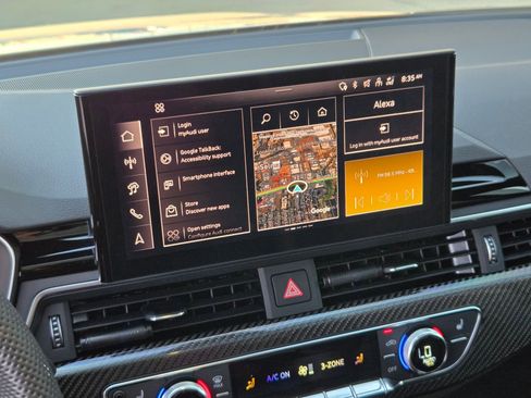 Used 2025 Audi S5 Premium Plus image 18