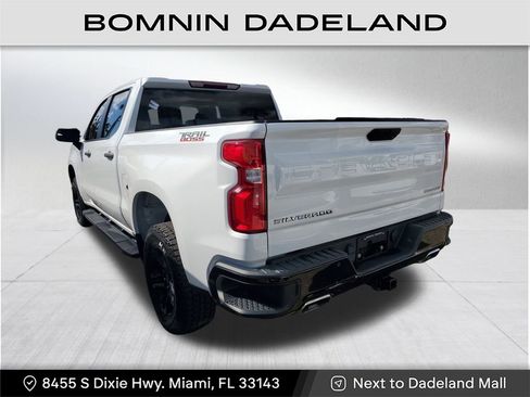 Used 2021 Chevrolet Silverado 1500 Custom Trail Boss image 4
