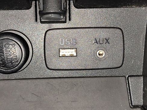 Used 2018 Subaru Outback 2.5i image 19