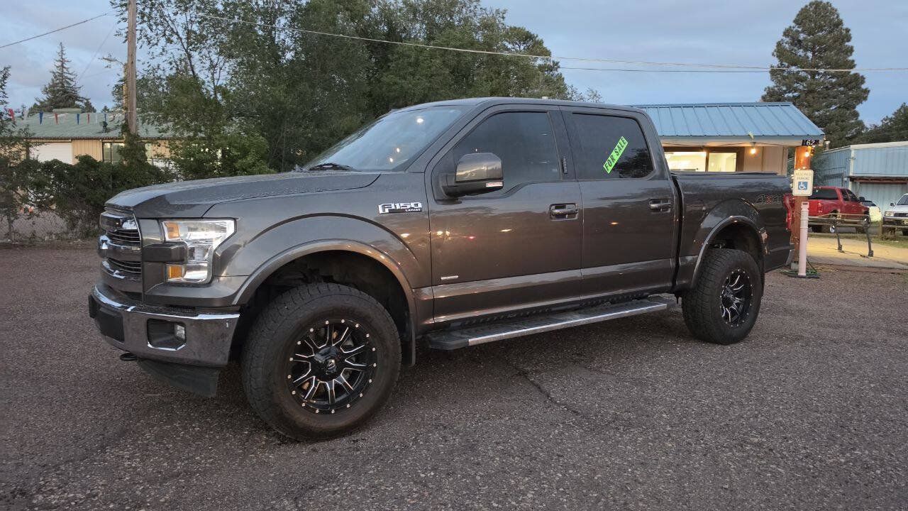 Used 2017 Ford F150 Lariat w/ Equipment Group 501A Mid AWD/4WD image 8