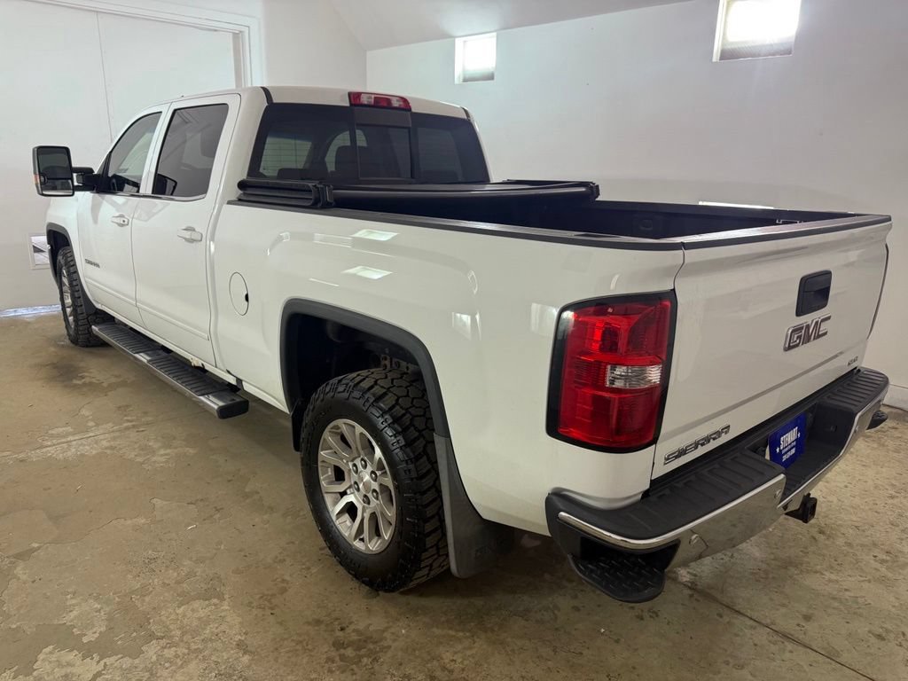 Used 2017 GMC Sierra 1500 SLE w/ Max Trailering Package AWD/4WD image 4