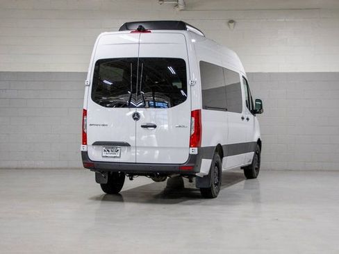 Used 2024 Mercedes-Benz Sprinter 2500 image 7