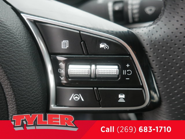 Used 2024 Kia Forte GT-Line FWD image 27