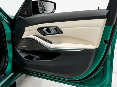 Used 2023 BMW M3 Competition image 39