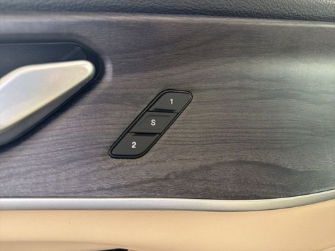 Used 2023 Jeep Grand Cherokee 4WD 4xe w/ Luxury Tech Group II image 14