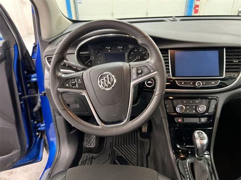 Used 2018 Buick Encore Preferred image 19