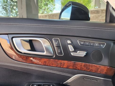 Used 2014 Mercedes-Benz SL 550 w/ Sport Wheel Package image 35