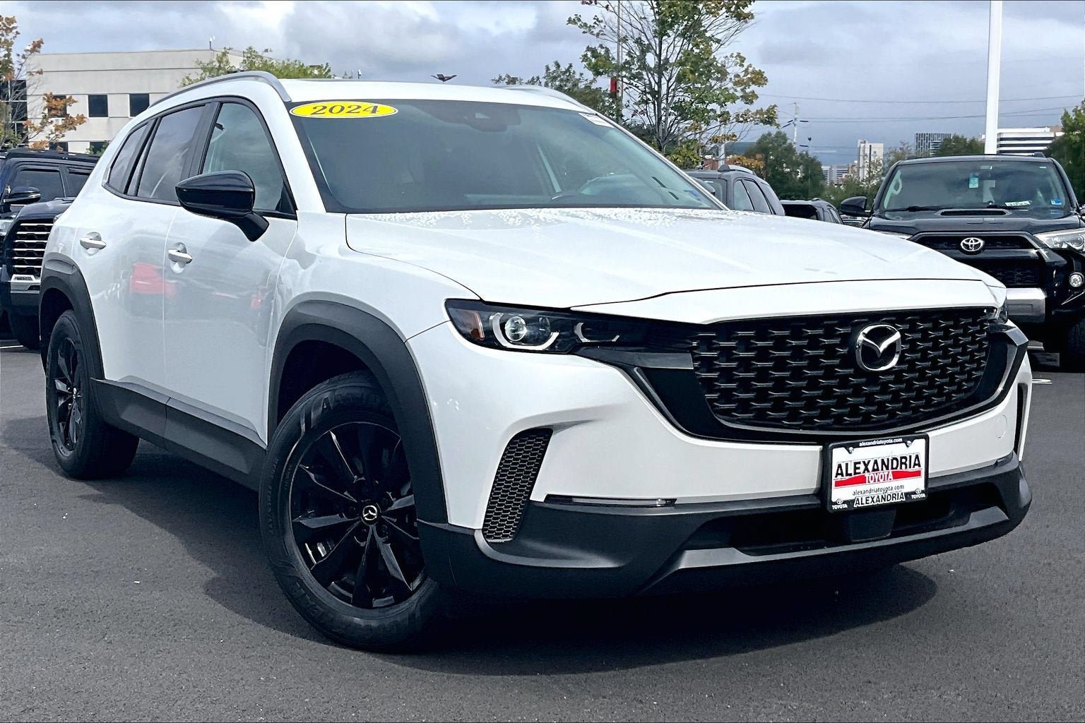 Used 2024 MAZDA CX-50 AWD 2.5 S w/ Cargo Package image 2