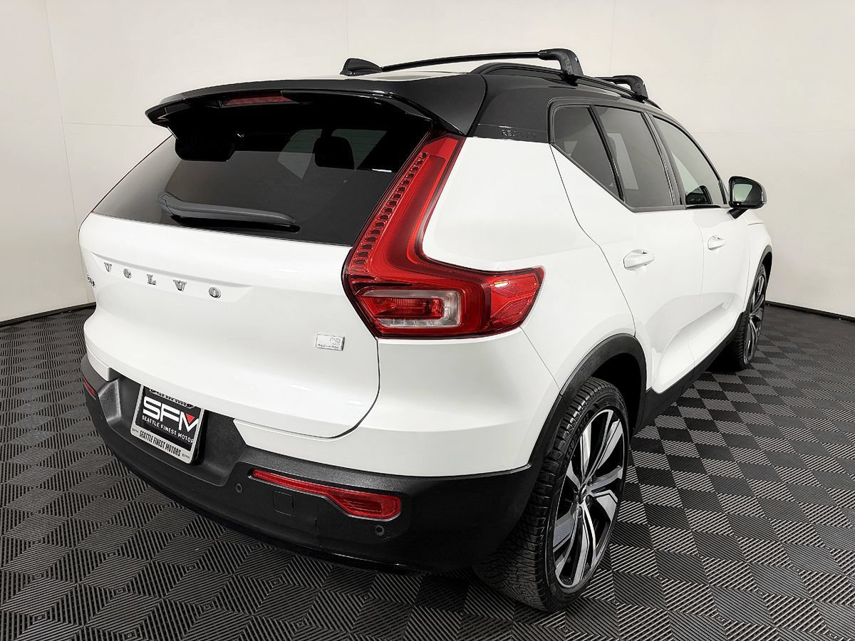 Used 2021 Volvo XC40 P8 Recharge w/ Advanced Package AWD/4WD image 10