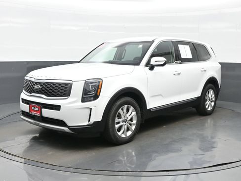 Used 2020 Kia Telluride LX AWD/4WD image 2