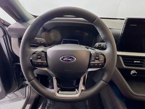 New 2026 Ford Explorer Platinum w/ LUX Leather Package image 8