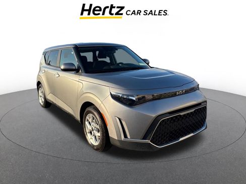 Used 2025 Kia Soul LX w/ LX Technology Package image 1