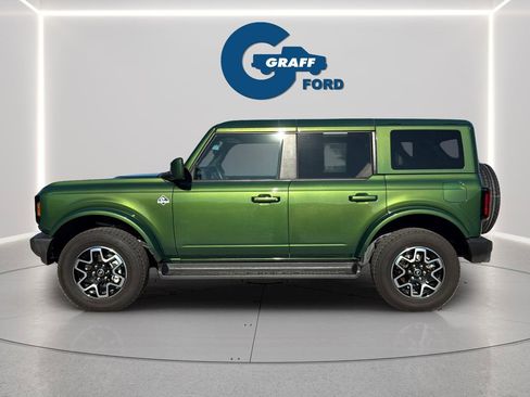 Used 2025 Ford Bronco Outer Banks AWD/4WD image 12