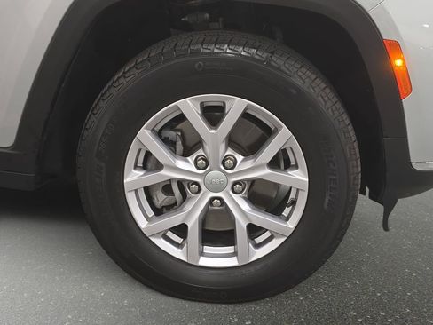 Used 2021 Jeep Grand Cherokee L Limited image 29