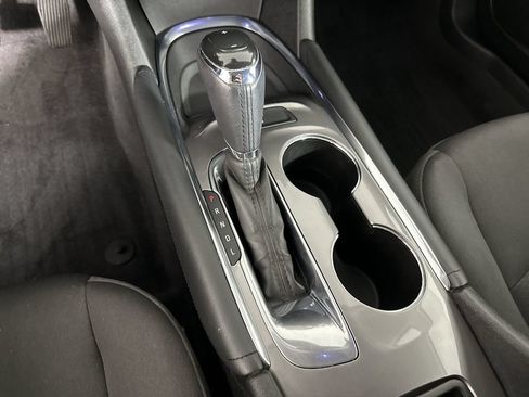 Used 2018 Chevrolet Malibu LT FWD image 19