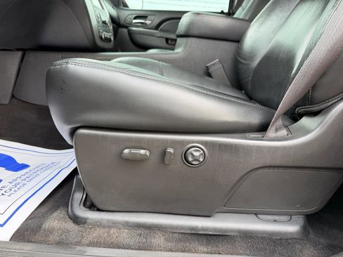 Used 2013 Chevrolet Silverado 2500 LTZ w/ LTZ Plus Package image 15