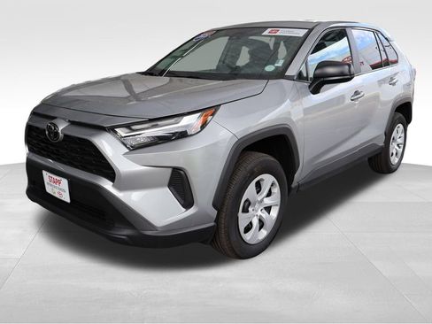 Certified 2025 Toyota RAV4 LE AWD/4WD image 7