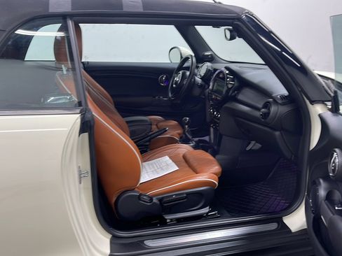 Used 2016 MINI Cooper Convertible FWD image 17