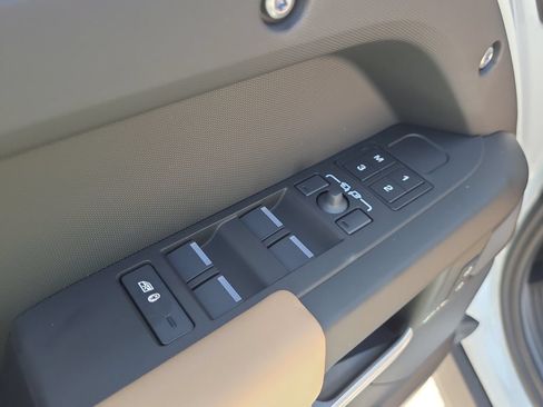 New 2026 Land Rover Defender 110 S AWD/4WD image 19