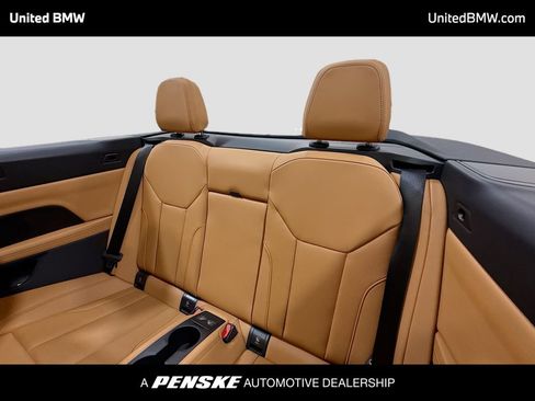 Used 2025 BMW 430i Convertible RWD image 12