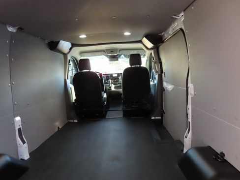 Used 2023 Ford Transit 150 Low Roof AWD w/ Exterior Upgrade Package image 28