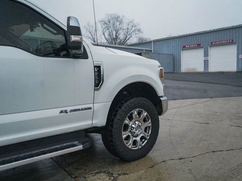 Used 2021 Ford F250 Lariat w/ Lariat Ultimate Package image 29