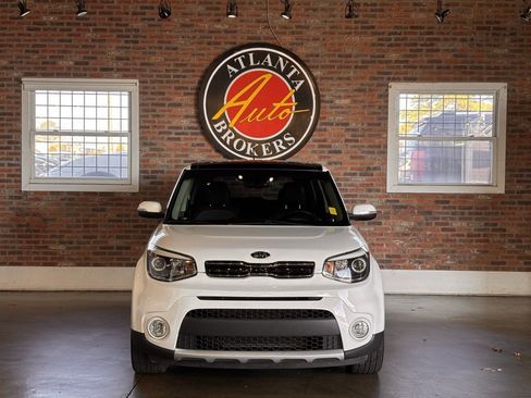 Used 2017 Kia Soul + image 31