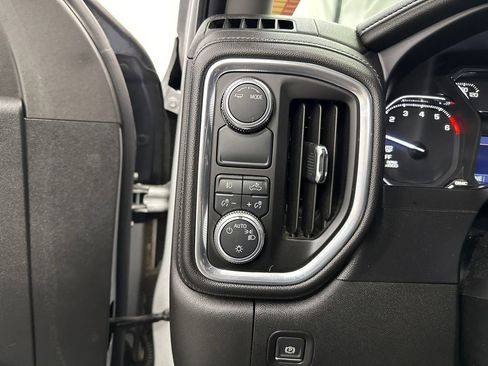 Used 2021 GMC Sierra 1500 Elevation RWD image 31