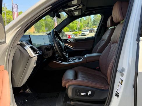 Used 2025 BMW X5 xDrive40i AWD/4WD image 25
