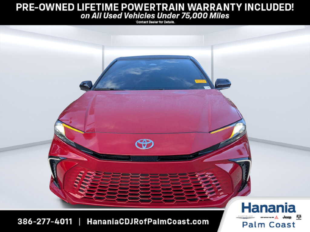 Used 2025 Toyota Camry XSE FWD image 8