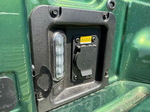 New 2025 Ford Maverick XLT w/ XLT Luxury Package image 31