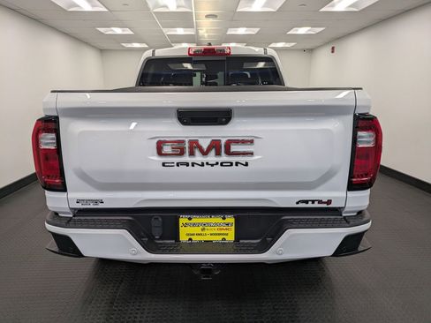 Used 2023 GMC Canyon AT4 w/ AT4 Premium Package image 5