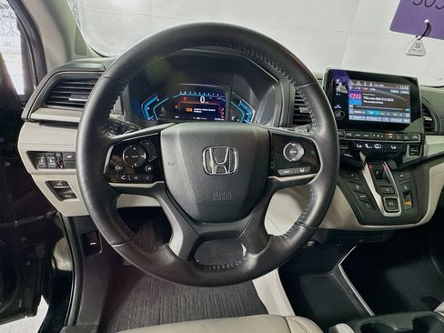Used 2019 Honda Odyssey Touring image 11