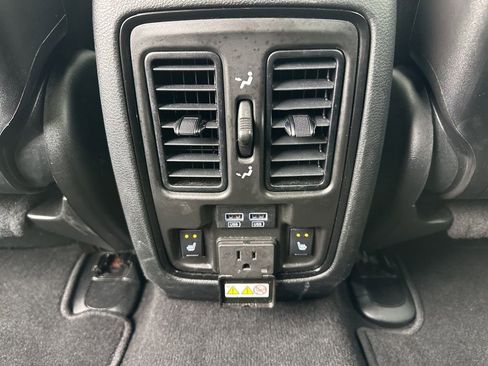 Used 2025 Dodge Durango R/T image 27