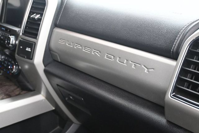 Used 2019 Ford F250 Lariat w/ Lariat Ultimate Package AWD/4WD image 21