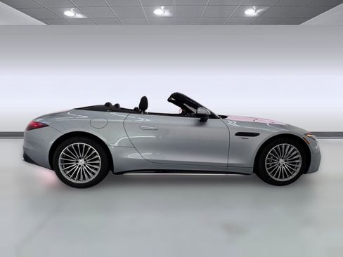 New 2025 Mercedes-Benz SL 43 AMG AMG SL 43 image 7