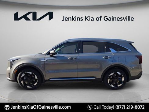 New 2026 Kia Sorento EX w/ EX Premium Package FWD image 9