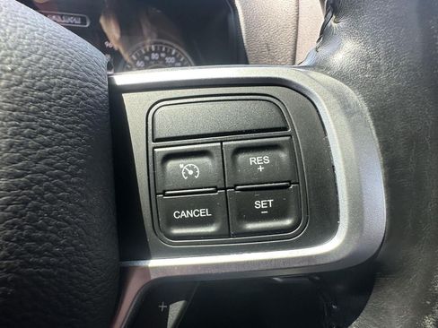 Used 2020 RAM 2500 Big Horn w/ Level 2 Equipment Group AWD/4WD image 17
