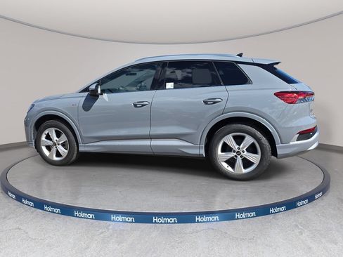 Used 2023 Audi Q4 e-tron Premium w/ Convenience Package AWD/4WD image 9