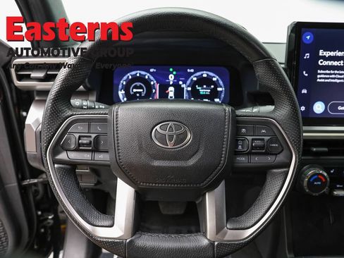 Used 2024 Toyota Tacoma TRD Off-Road AWD/4WD image 10