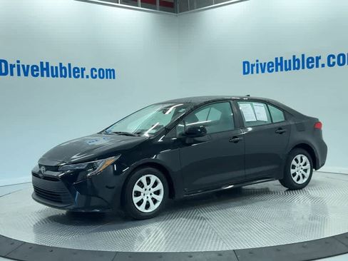 Used 2023 Toyota Corolla LE image 7