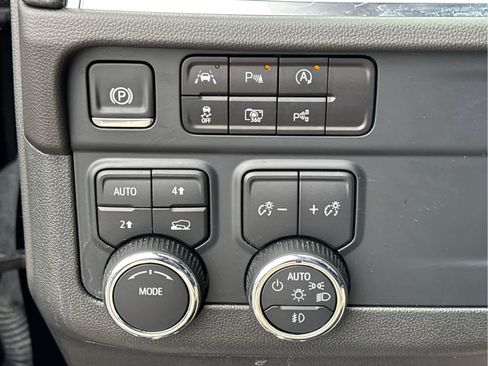 Certified 2025 Chevrolet Tahoe RST w/ Comfort Package image 21