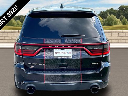 Used 2021 Dodge Durango SRT w/ Technology Group AWD/4WD image 4